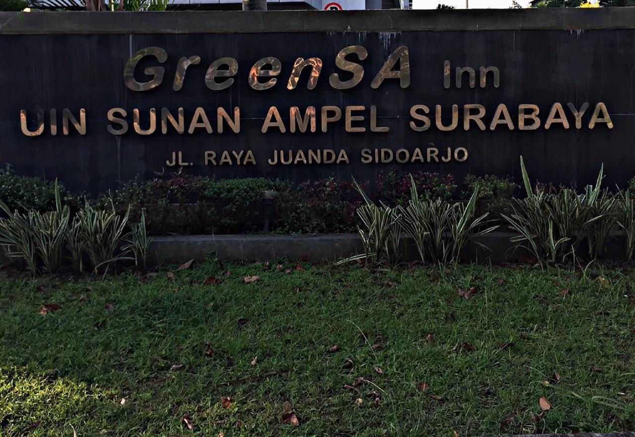Greensa Inn Surabaya Bagian luar foto
