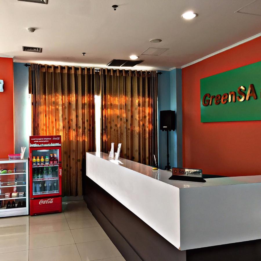 Greensa Inn Surabaya Bagian luar foto