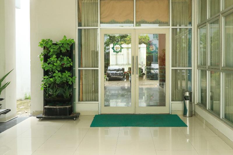 Greensa Inn Surabaya Bagian luar foto